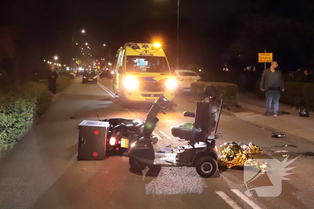 Man op scootmobiel gewond bij ongeval met bezorgbrommer