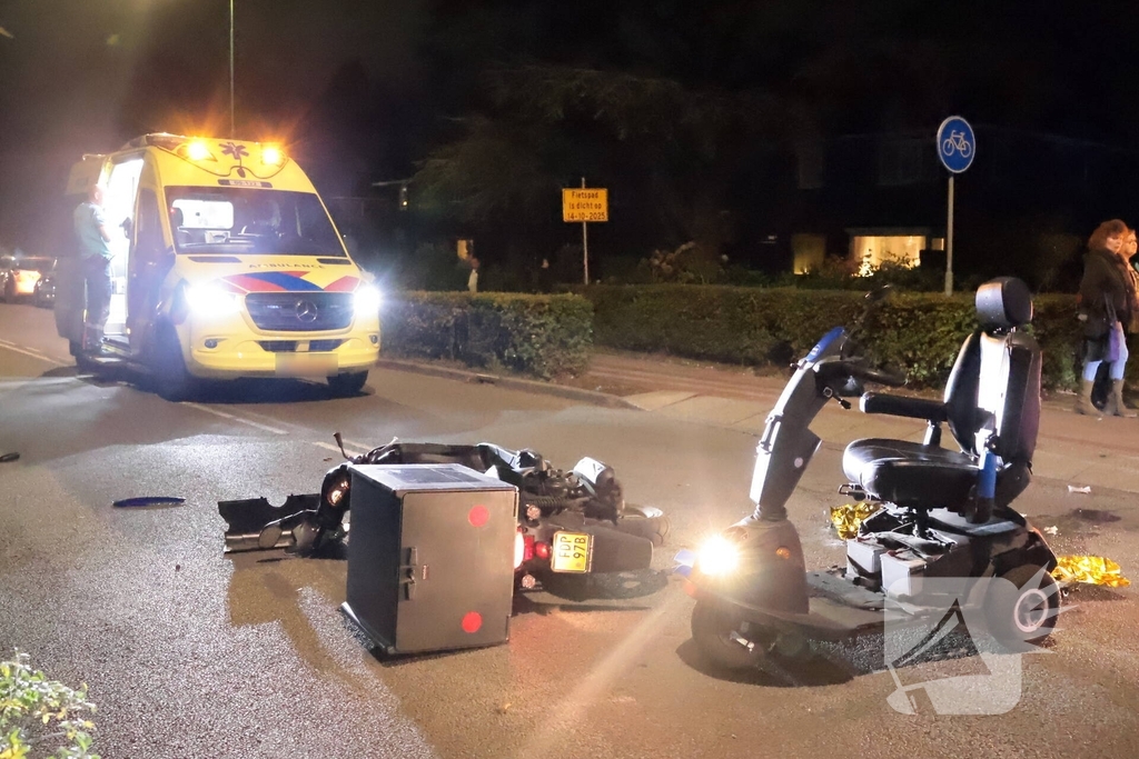 Man op scootmobiel gewond bij ongeval met bezorgbrommer