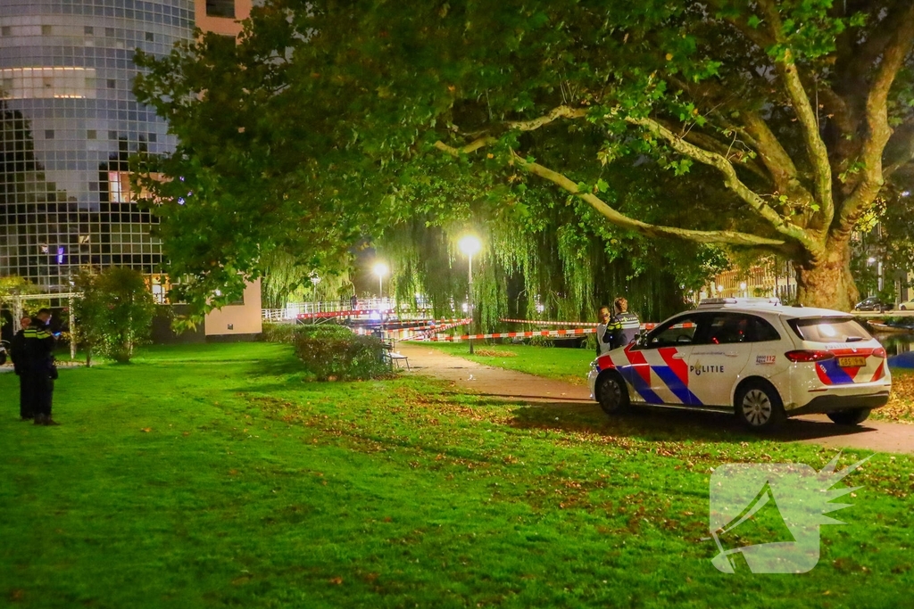 Man gewond bij steekincident in Amsterdam