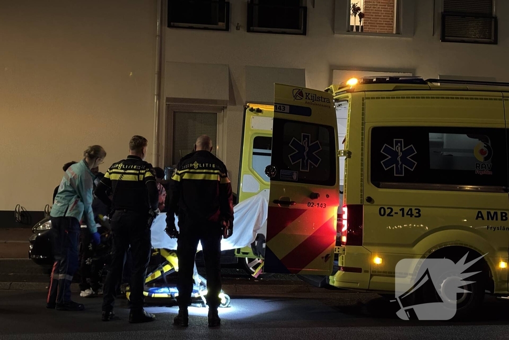 Gewonde nadat automobilist controle verliest in bocht