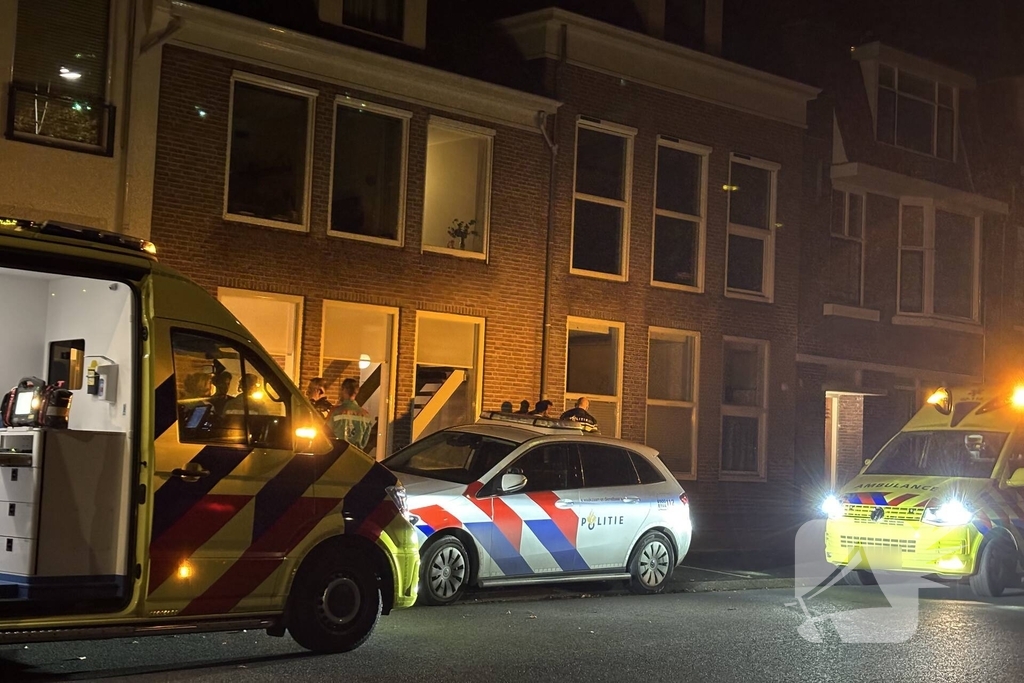 Gewonde nadat automobilist controle verliest in bocht