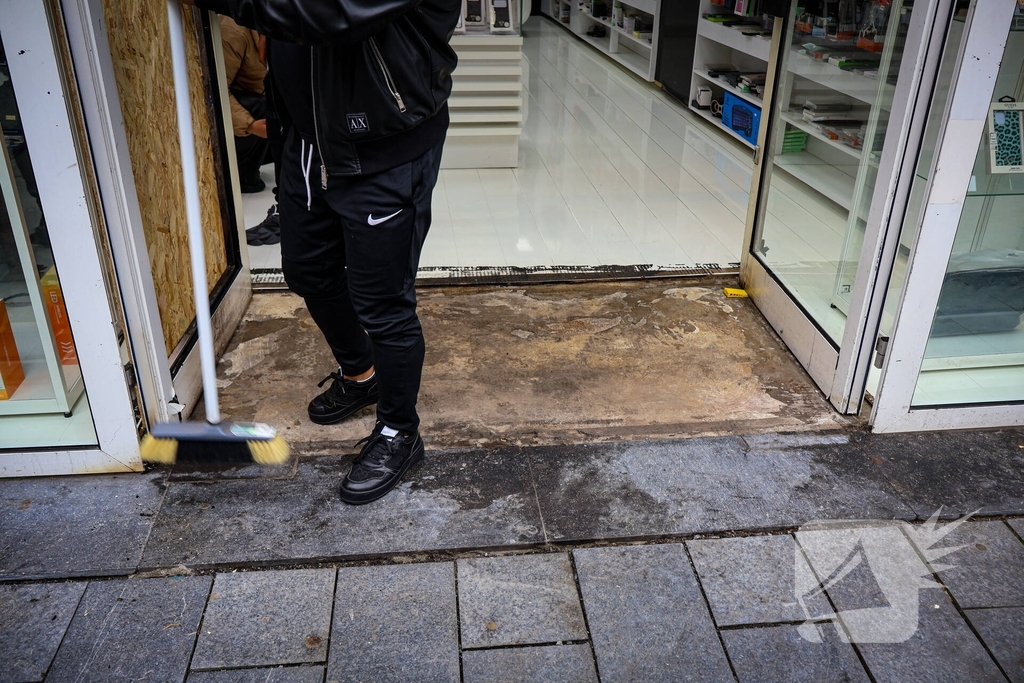 Politie zoekt getuigen na brandstichting