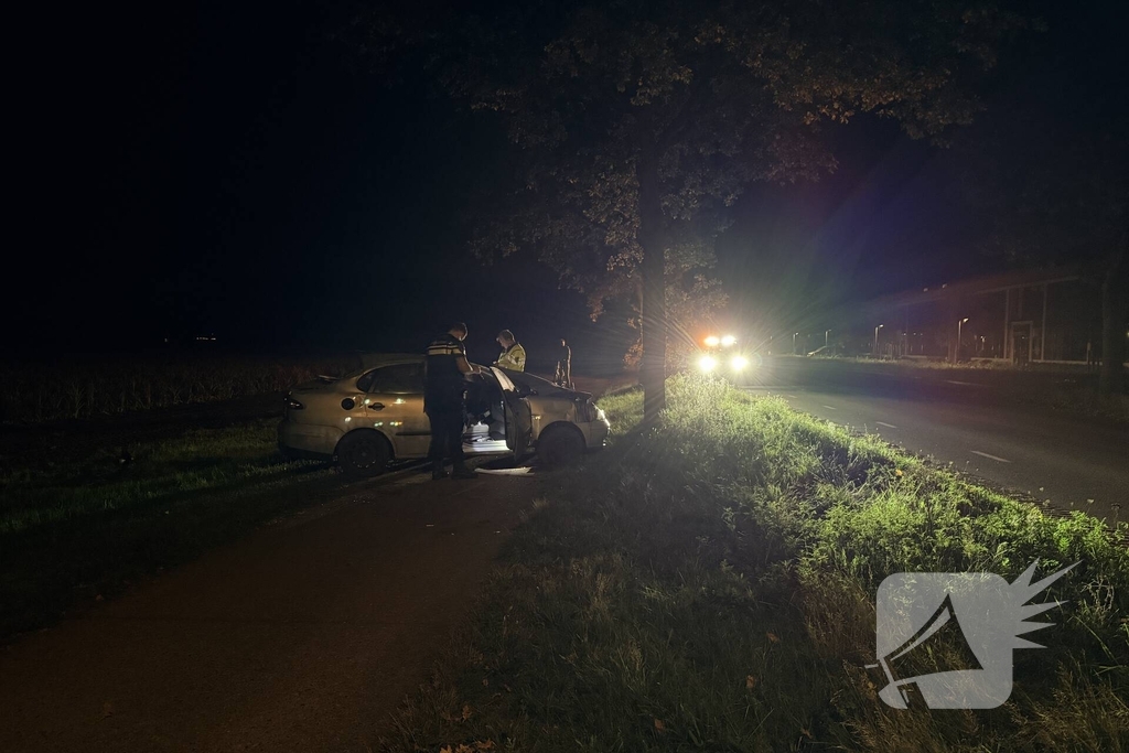 Bestuur spoorloos na eenzijdig ongeval