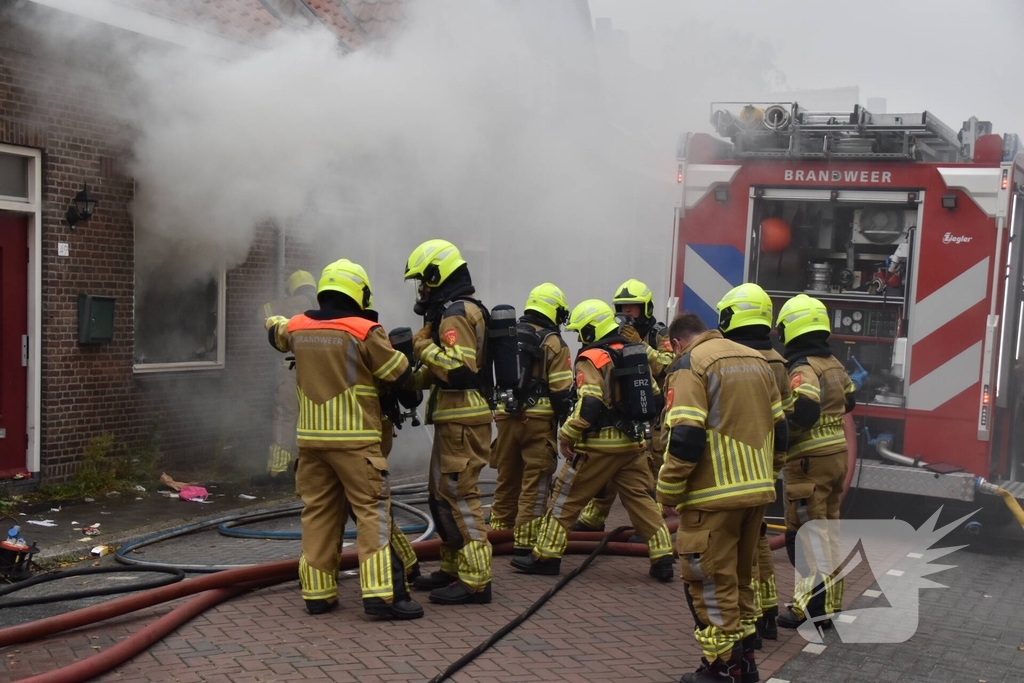 Woningbrand met grote rookontwikkeling