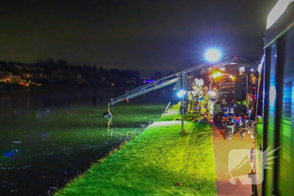 Inzittende auto in kritieke toestand na ongeval