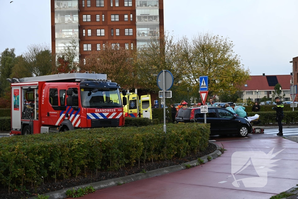 Brandweer bevrijdt beknelde fietser