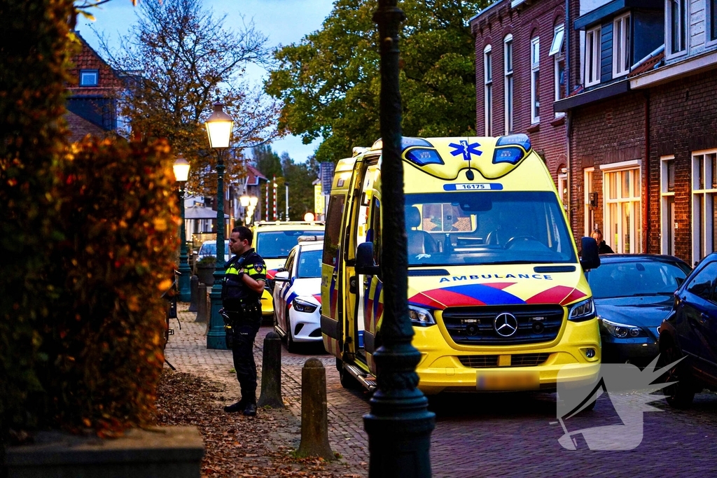 Traumahelikopter Ingezet Voor Medische Noodsituatie Trekt Veel Bekijks