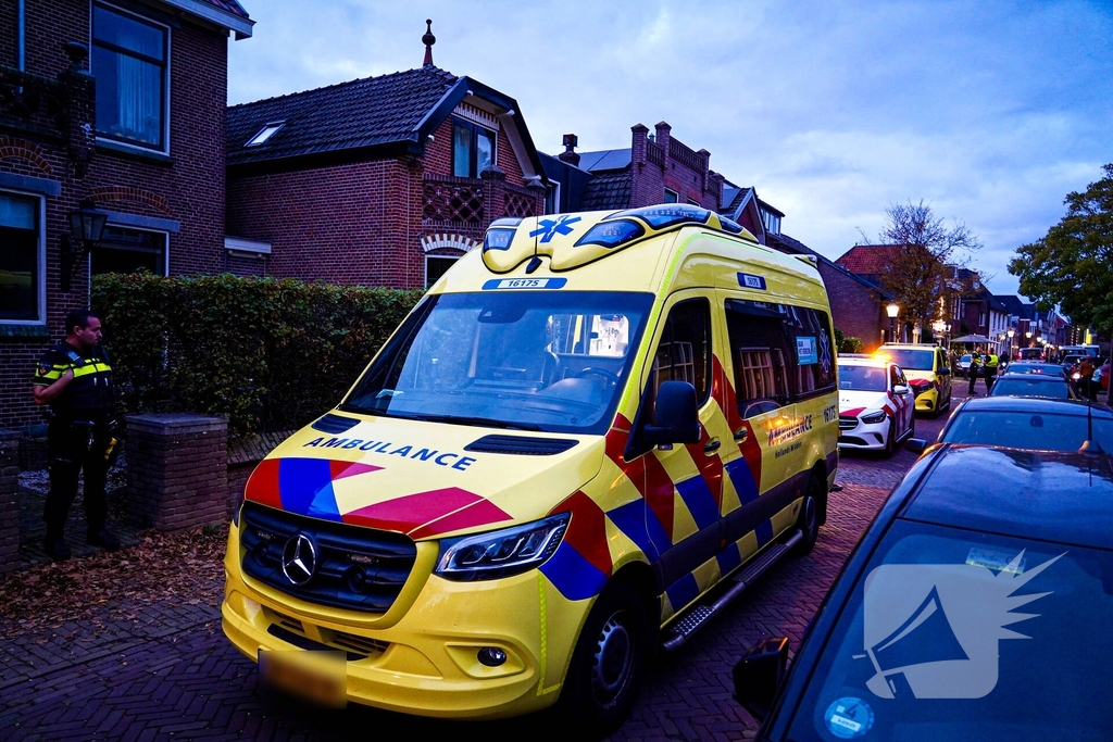 Traumahelikopter Ingezet Voor Medische Noodsituatie Trekt Veel Bekijks