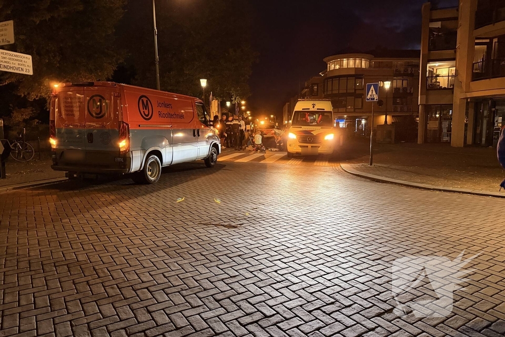 Voetganger gewond bij aanrijding