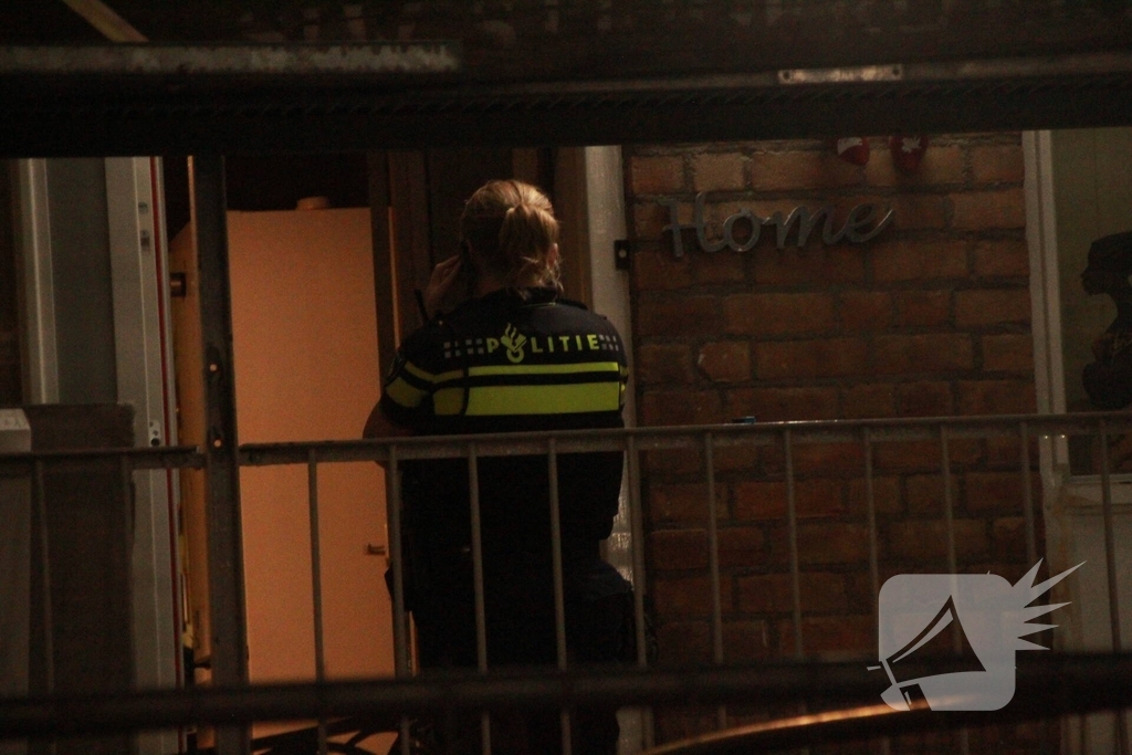 83-jarige bewoner gewelddadig overvallen