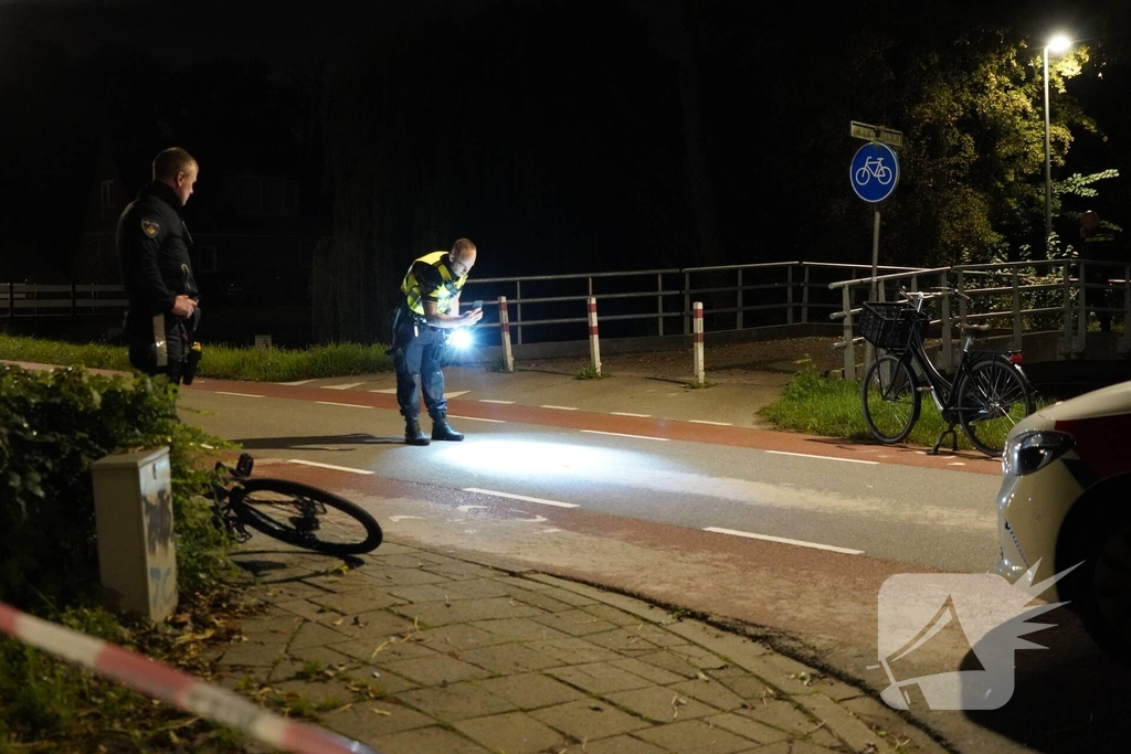 Fietser aangereden door politieauto