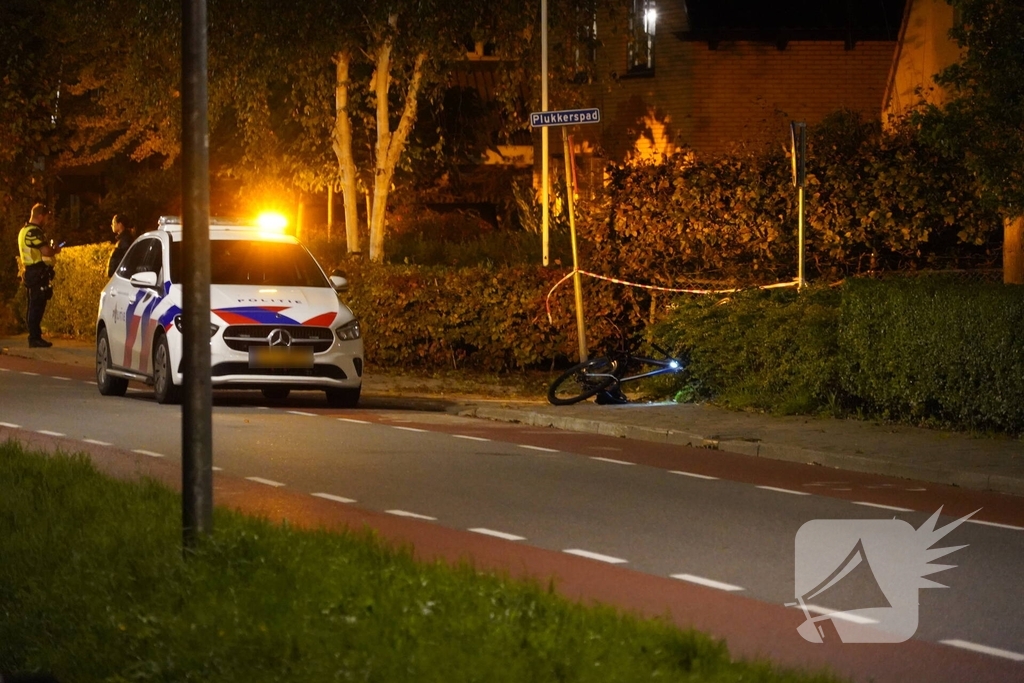 Fietser aangereden door politieauto