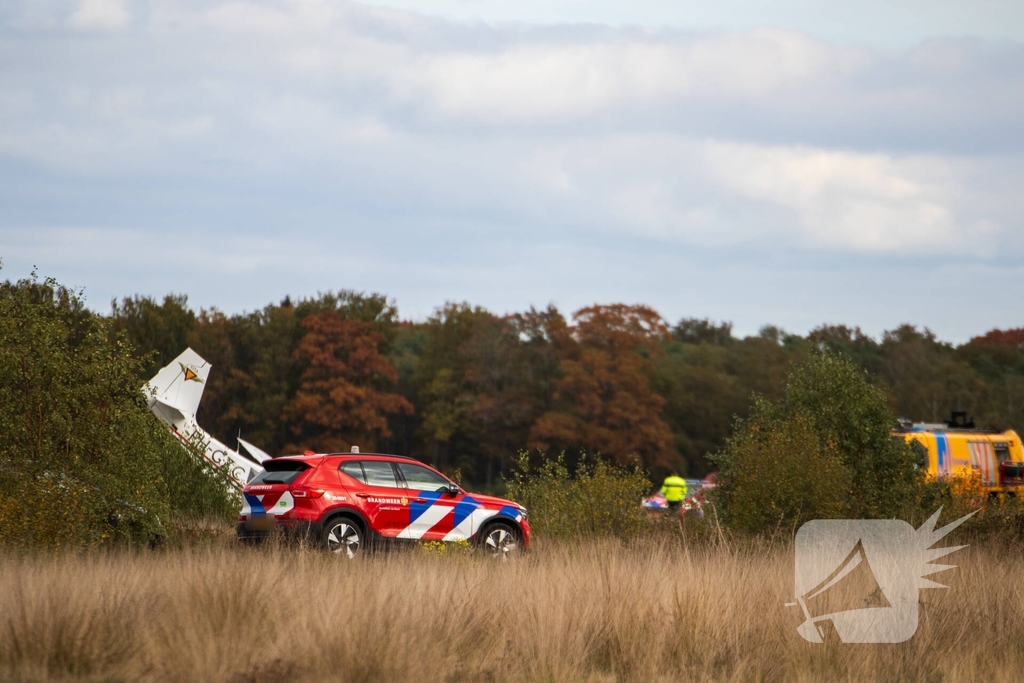 Vliegtuig komt bij landing in de grond terecht