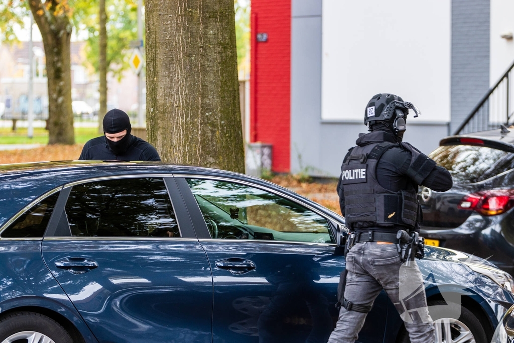 Politie doet inval in woning na melding verdachte situatie