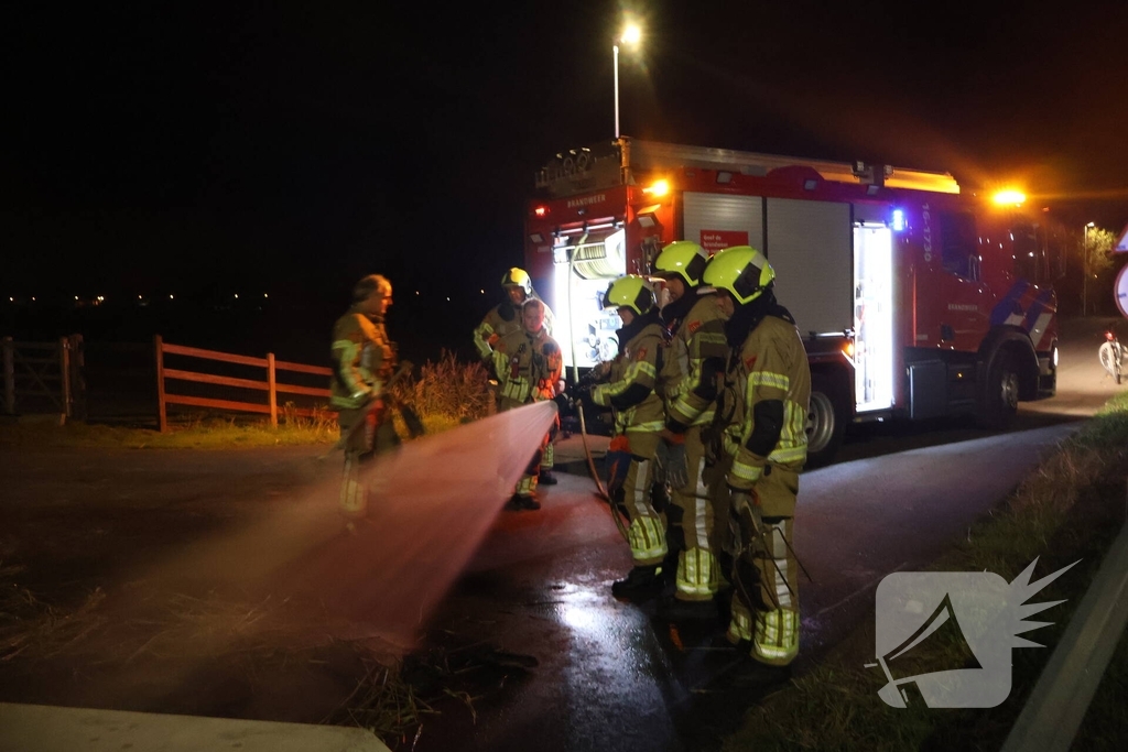 Baldadige jongeren stichten brand