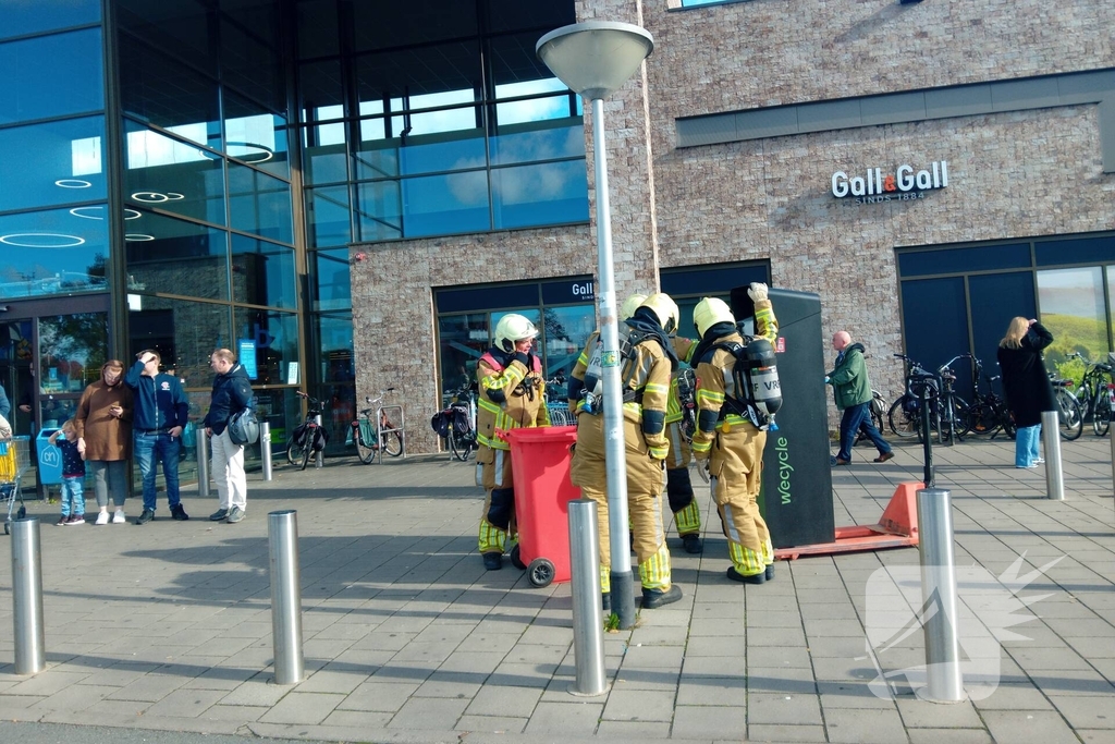 Brand in winkel door elektrisch apparaat