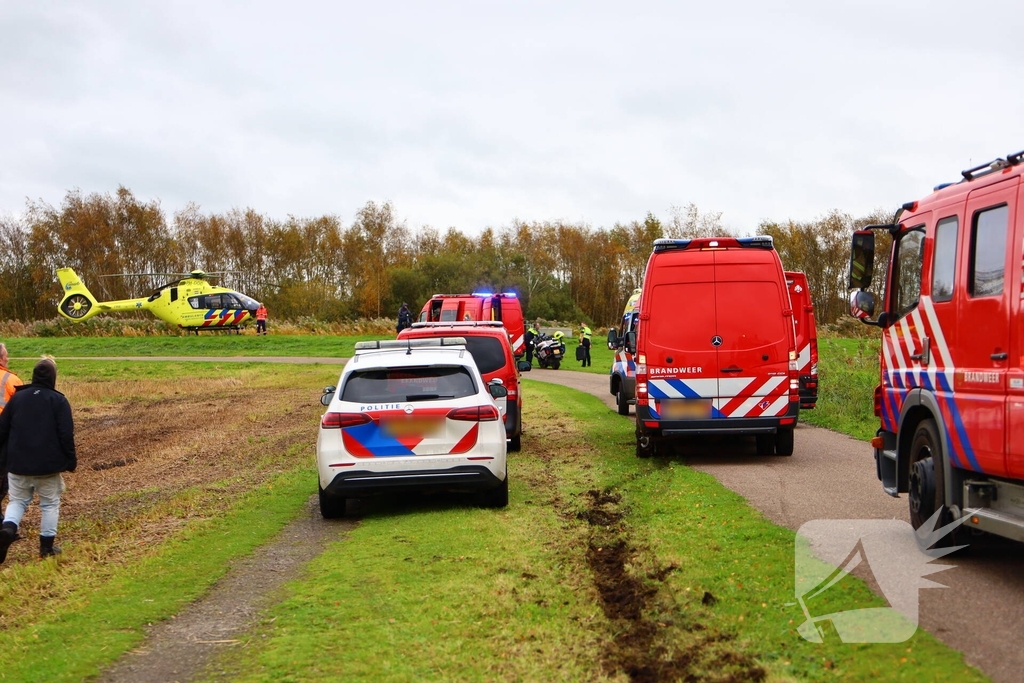 Zoekactie naar persoon te water met traumaheli