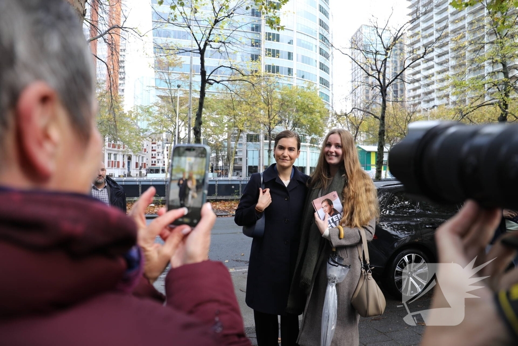 Lidewij de Vos brengt bezoek aan de stad