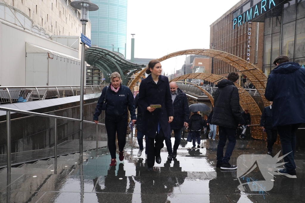 Lidewij de Vos brengt bezoek aan de stad