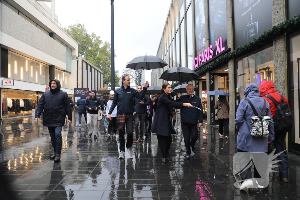 Lidewij de Vos brengt bezoek aan de stad
