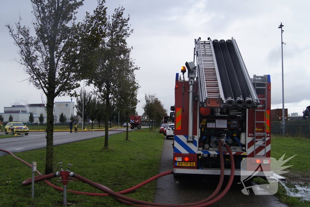 Grootschalige inzet bij industriebrand