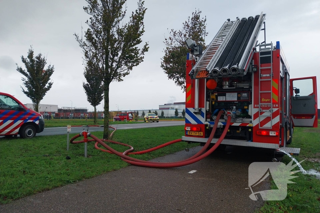 Grootschalige inzet bij industriebrand