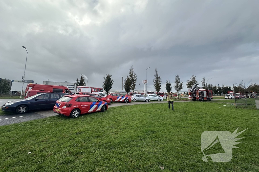 Grootschalige inzet bij industriebrand