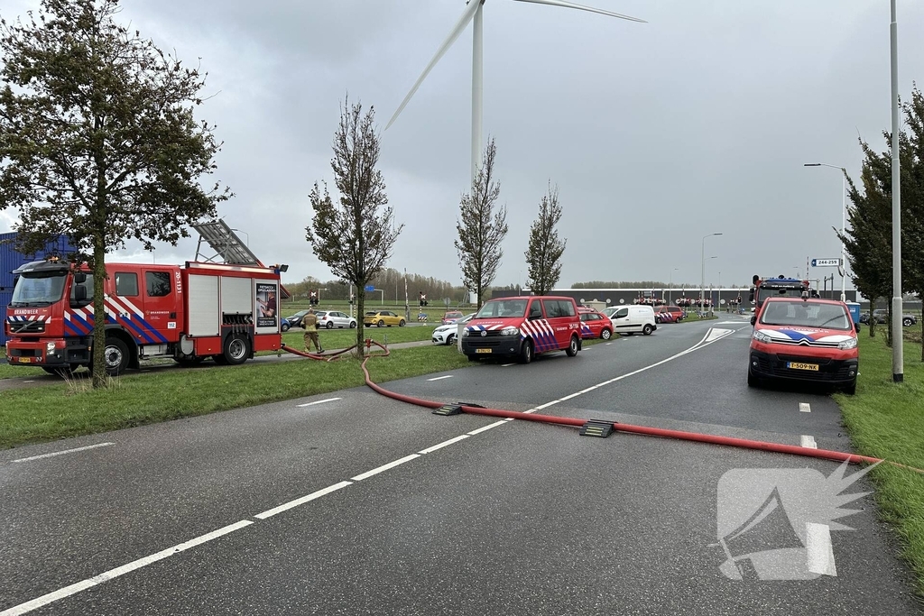Grootschalige inzet bij industriebrand