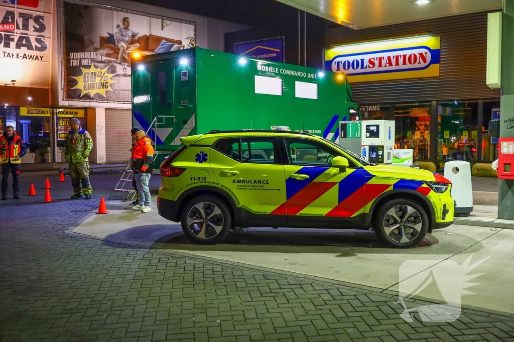 Dance event beëindigd door grote drukte