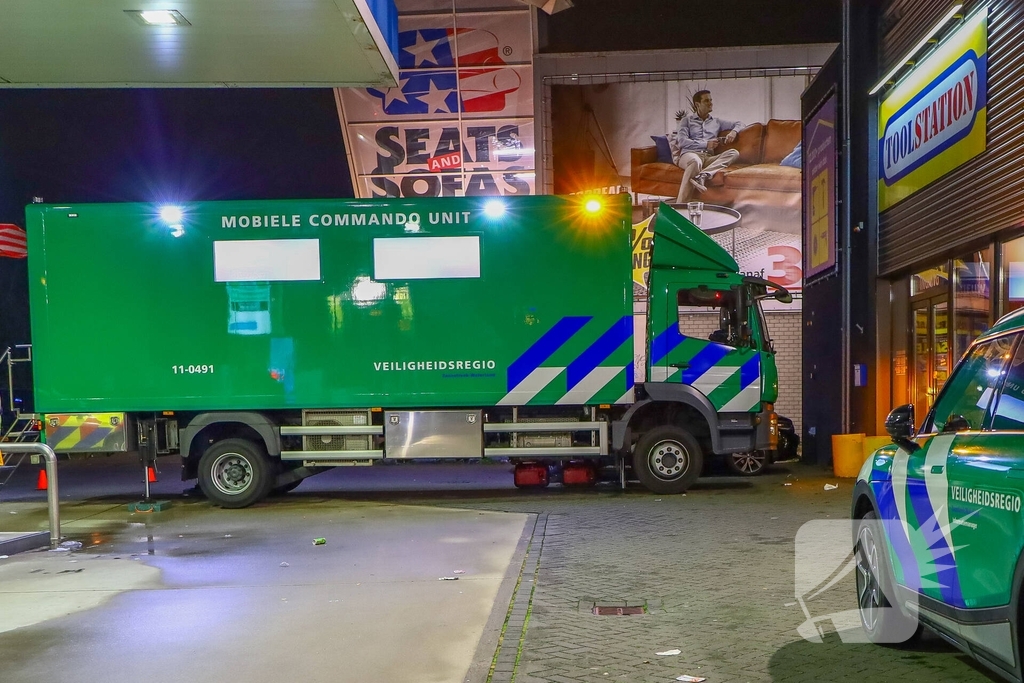 Dance event beëindigd door grote drukte