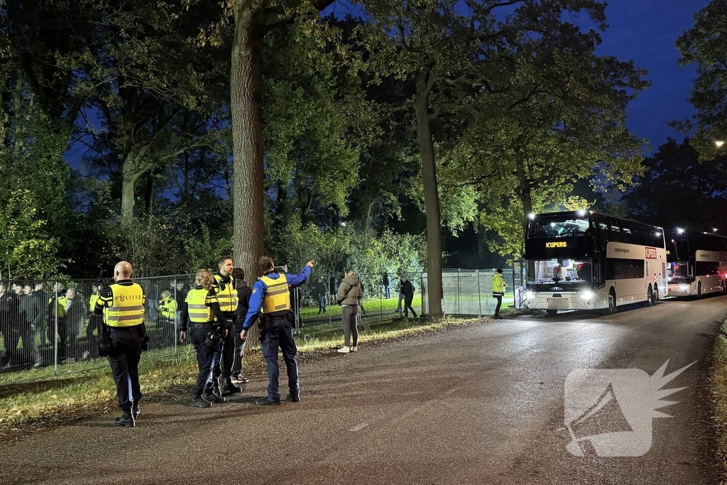 Voetbalwedstrijd eindigt in chaos