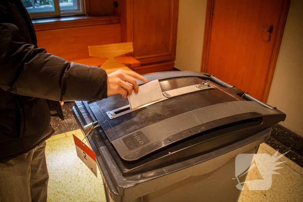 Veel mensen stemmen in de Leidse regio