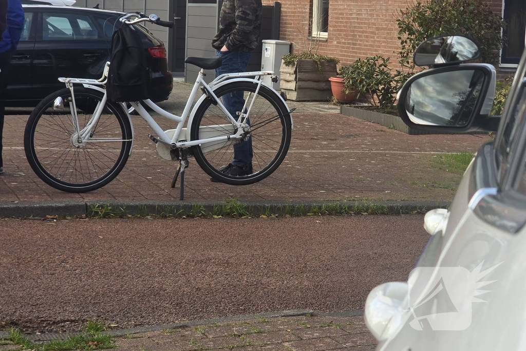 Automobilist rijdt fietser aan