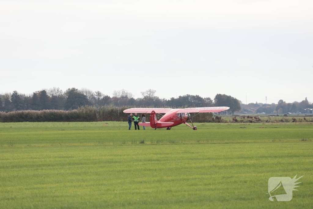 Vliegtuig maakt noodlanding zonder gewonden
