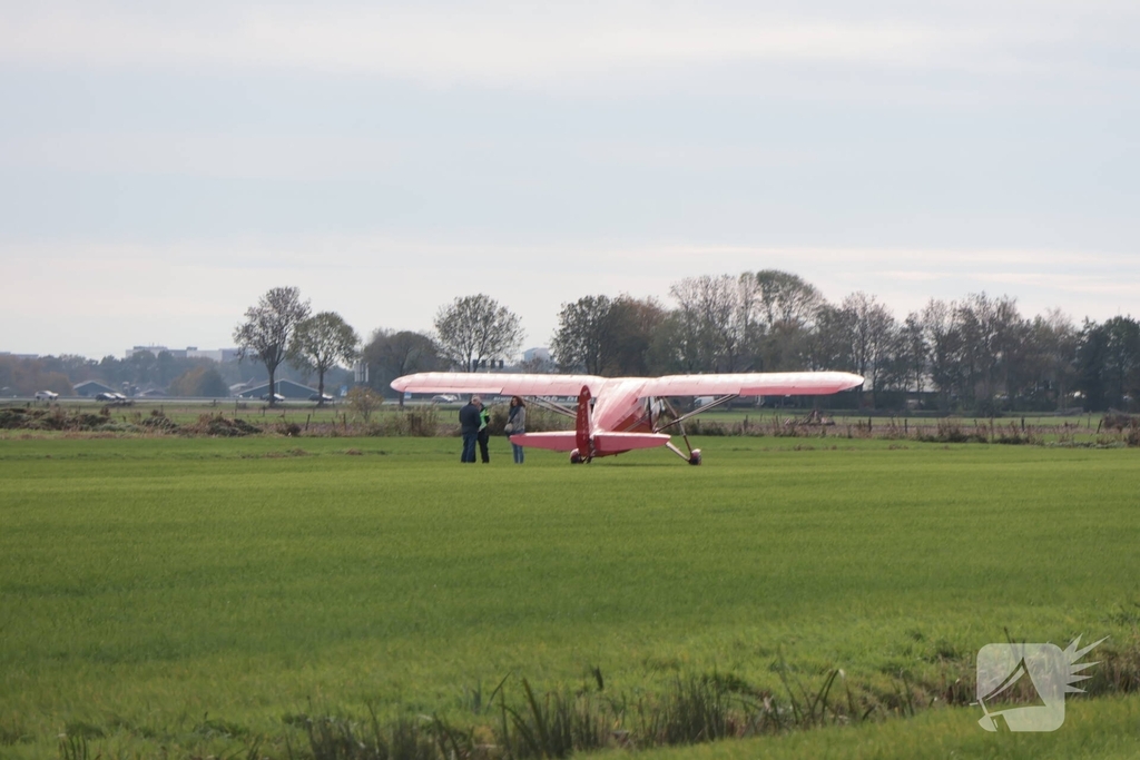 Vliegtuig maakt noodlanding zonder gewonden