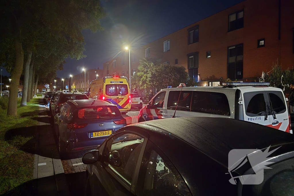 Gewonde na steekpartij, verdachte op de vlucht