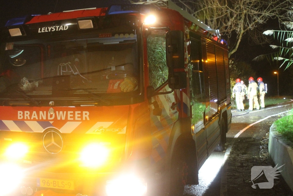 Bootje volledig verbrand tijdens brandincident