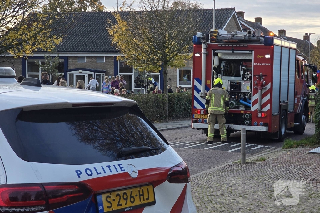 School ontruimd door brand