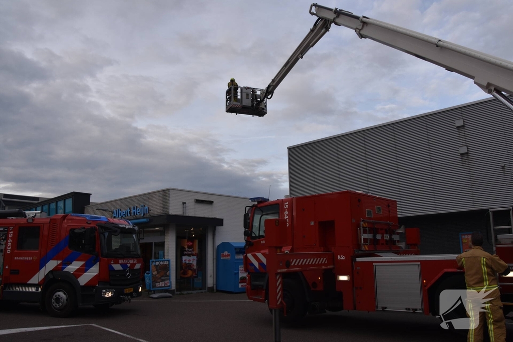 Winkelbrand vraagt snelle brandweerinzet