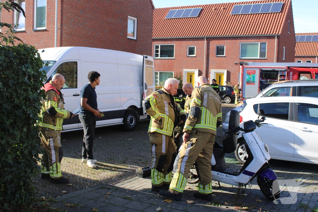 Rookontwikkeling in bestelbus