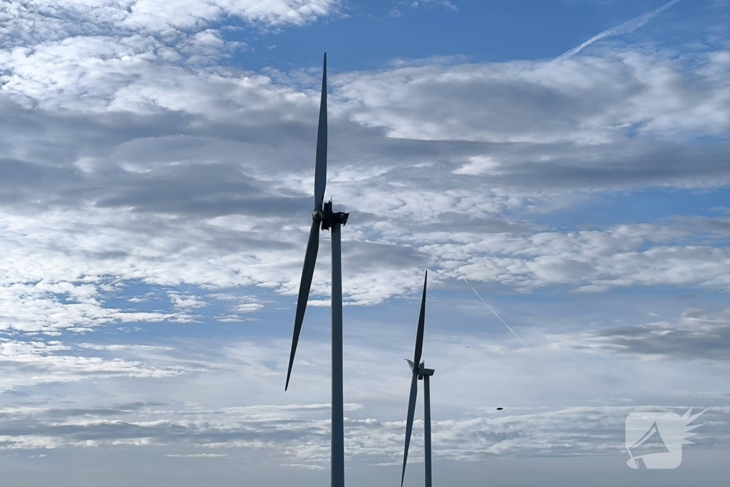 Herstel windmolen na brand vergt tijd