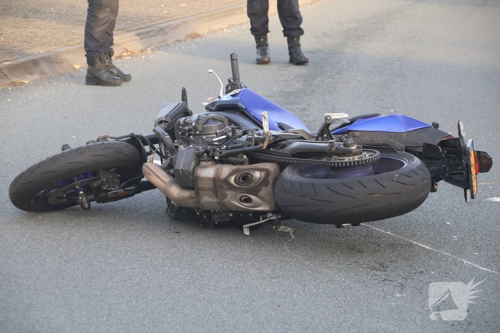 Ongeval op rotonde veroorzaakt opstopping