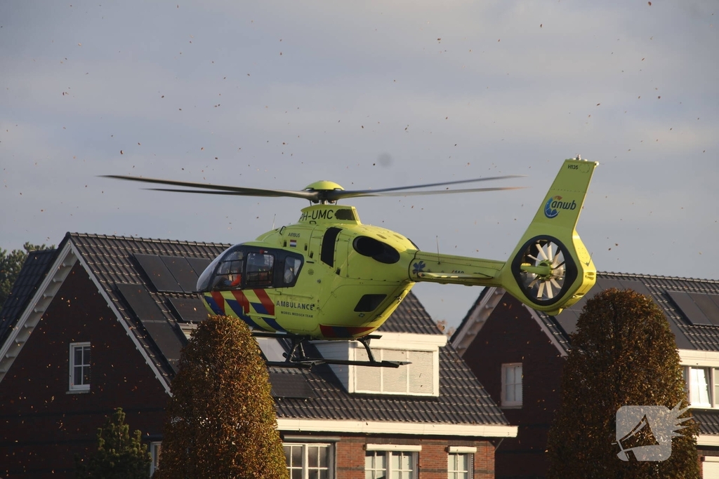 Zwaargewonde bij incident op rotonde