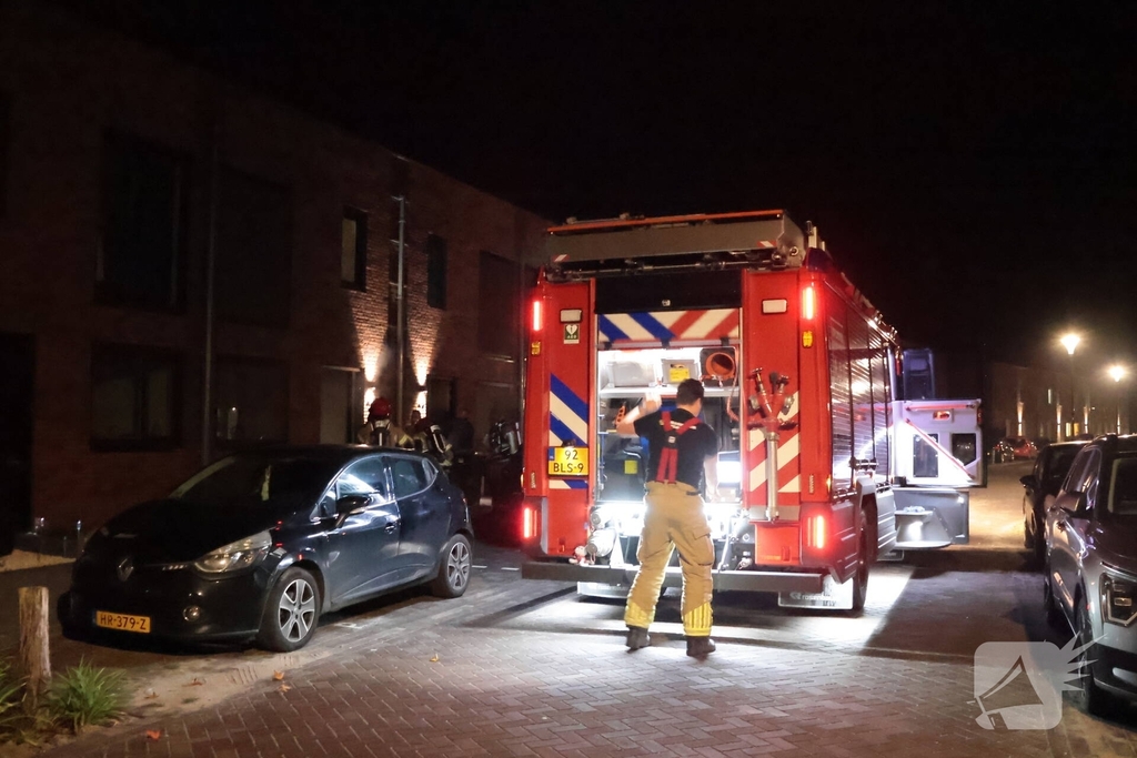 woningbrand door vlam in pan