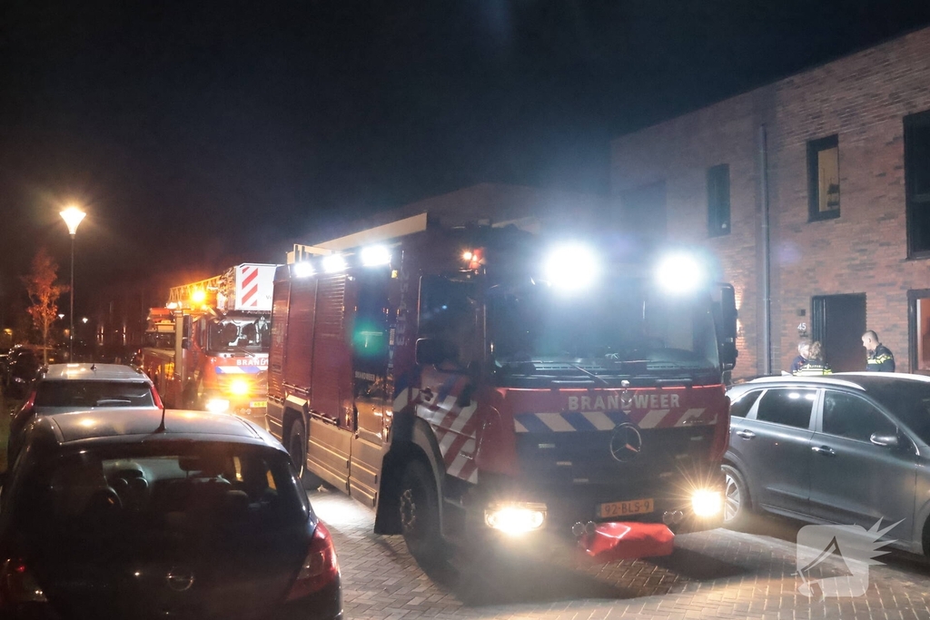 woningbrand door vlam in pan