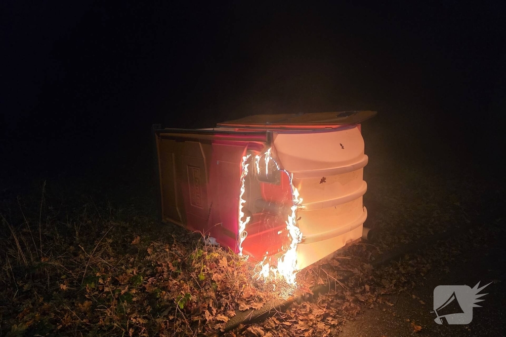 Mobiel toilet in brand na reeks brandstichtingen
