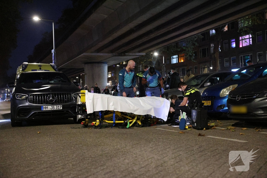 Voetganger gewond bij aanrijding op oversteekplaats