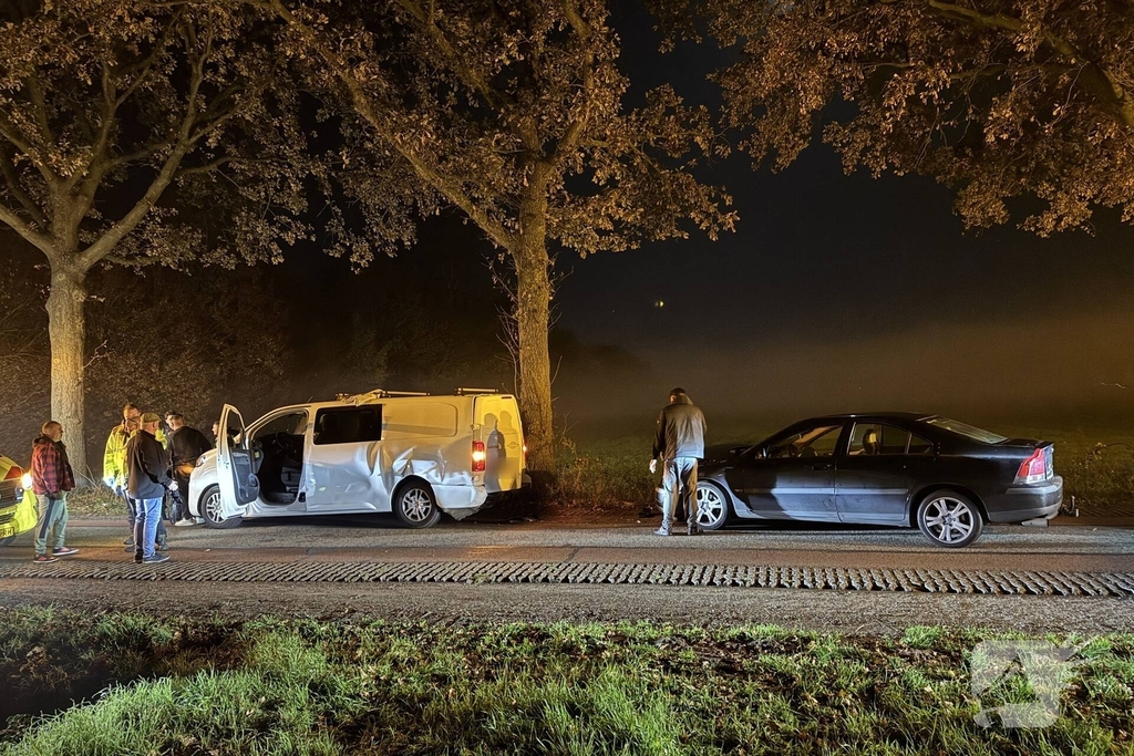 Meerdere gewonden na botsing door mist