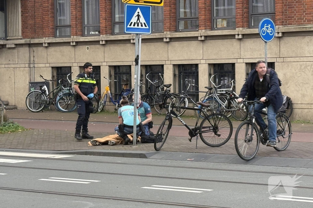 Kind op fiets aangereden door automobilist