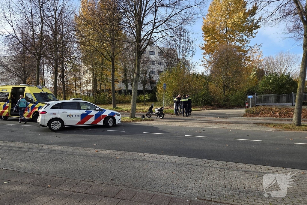 Scooterrijder gecontroleerd na ongeval